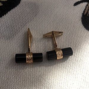 VTG Genuine Onyx Cufflink in Gold overlay